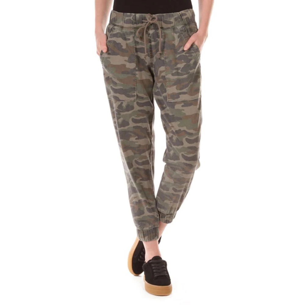 Anthropology cloth and stone camouflage green joggers size small